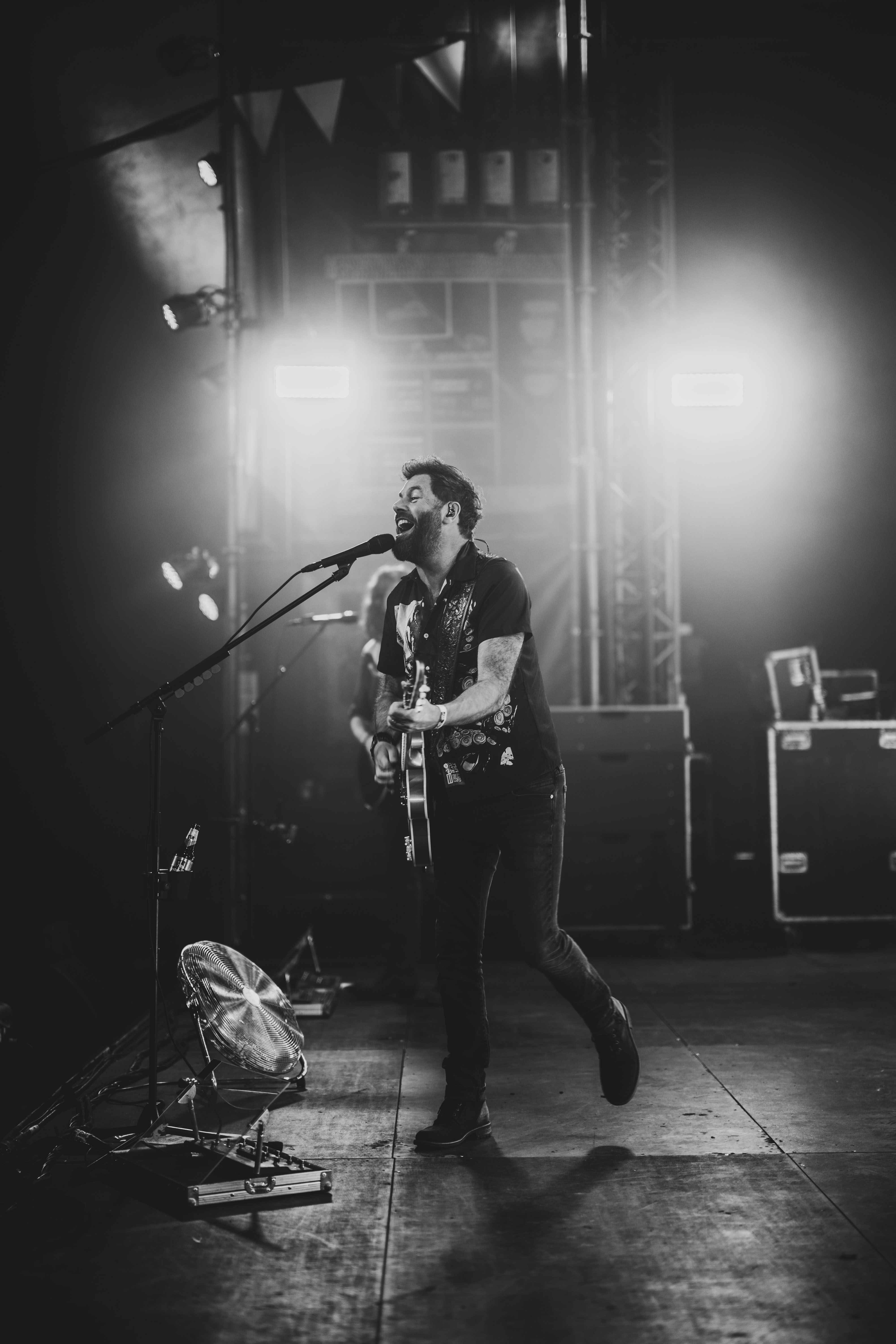 LWKY 20251018 202954 LWKY 20251018 202954