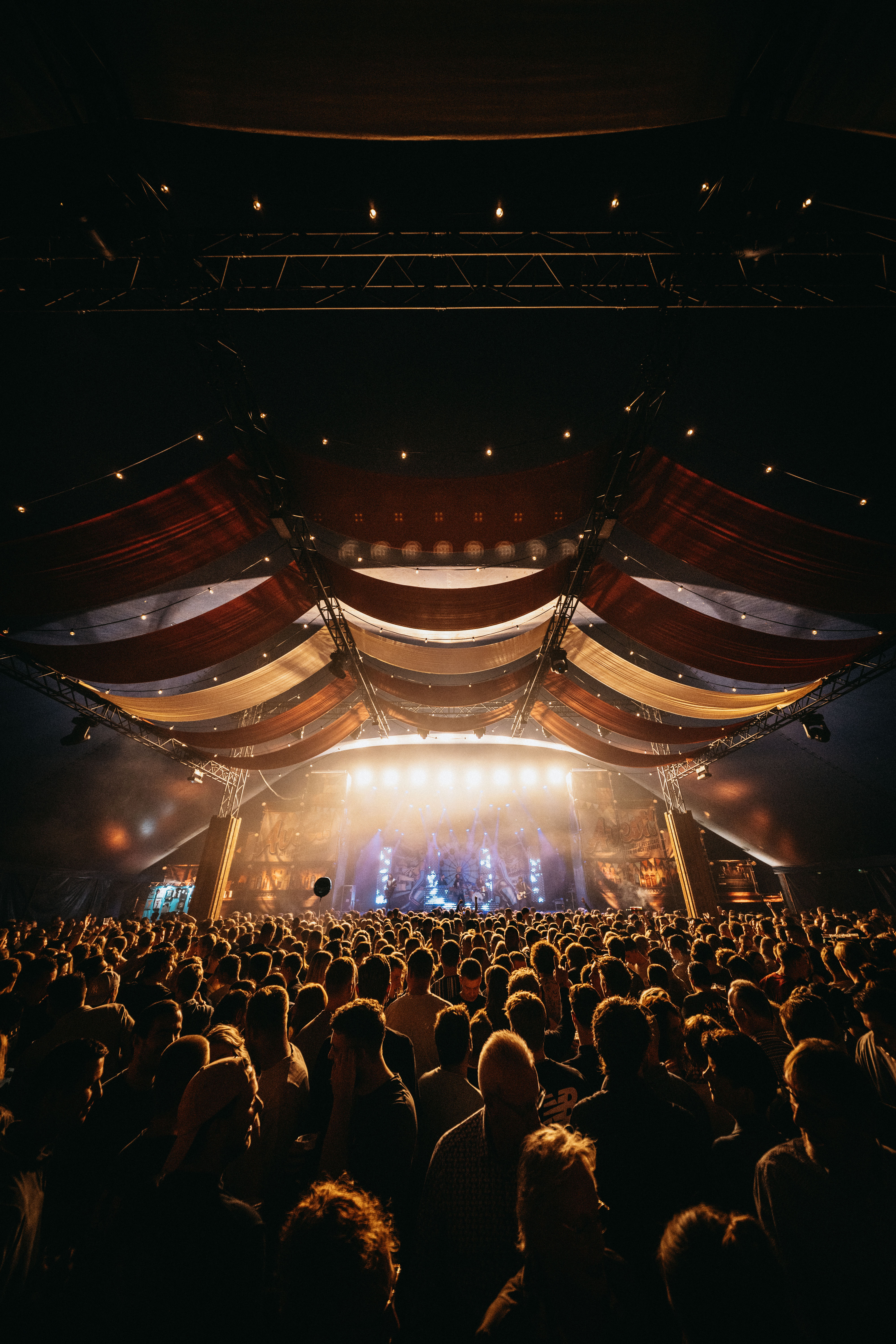 LWKY 20251018 202241 LWKY 20251018 202241